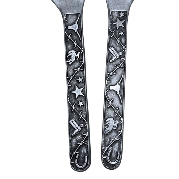 Wilton Armetale Horse Western Rodeo Pattern Large Salad Serving Set 13 in - Picture 3 of 9